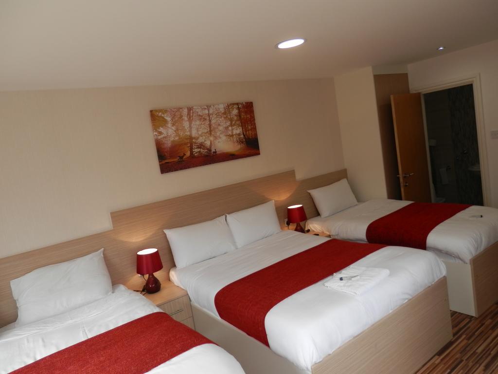 Bed & Breakfast Heathrow Travellers Hub Hounslow