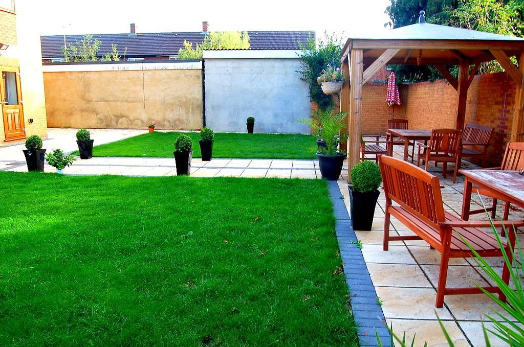 Heathrow Travellers Hub Bed & Breakfast 3*