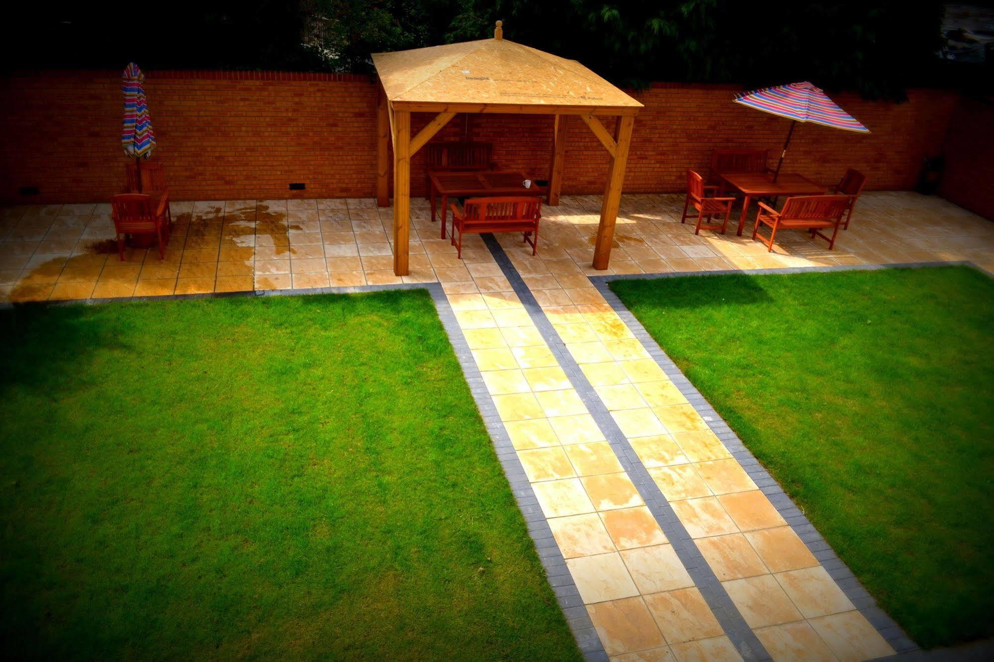 Bed & Breakfast Heathrow Travellers Hub