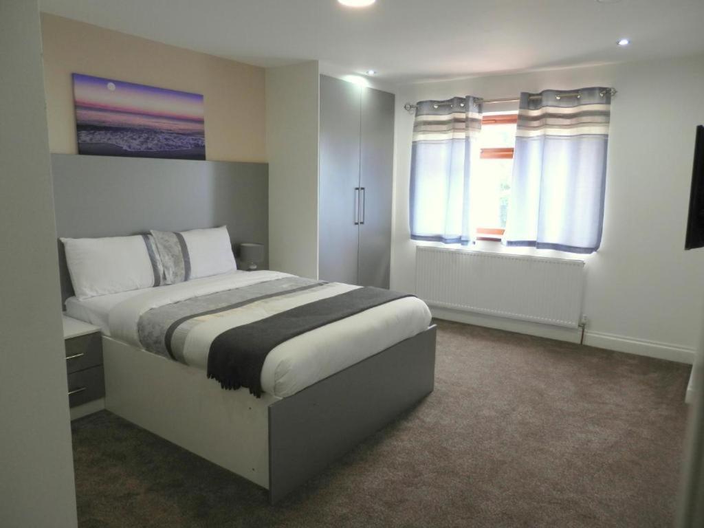 Heathrow Travellers Hub Хаунслоу